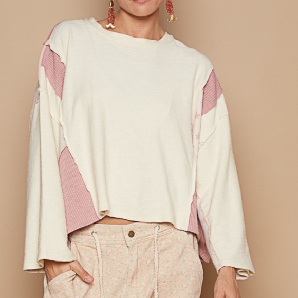 POL. 🩷 Cream and Pink Star Top - Picture 3 of 6